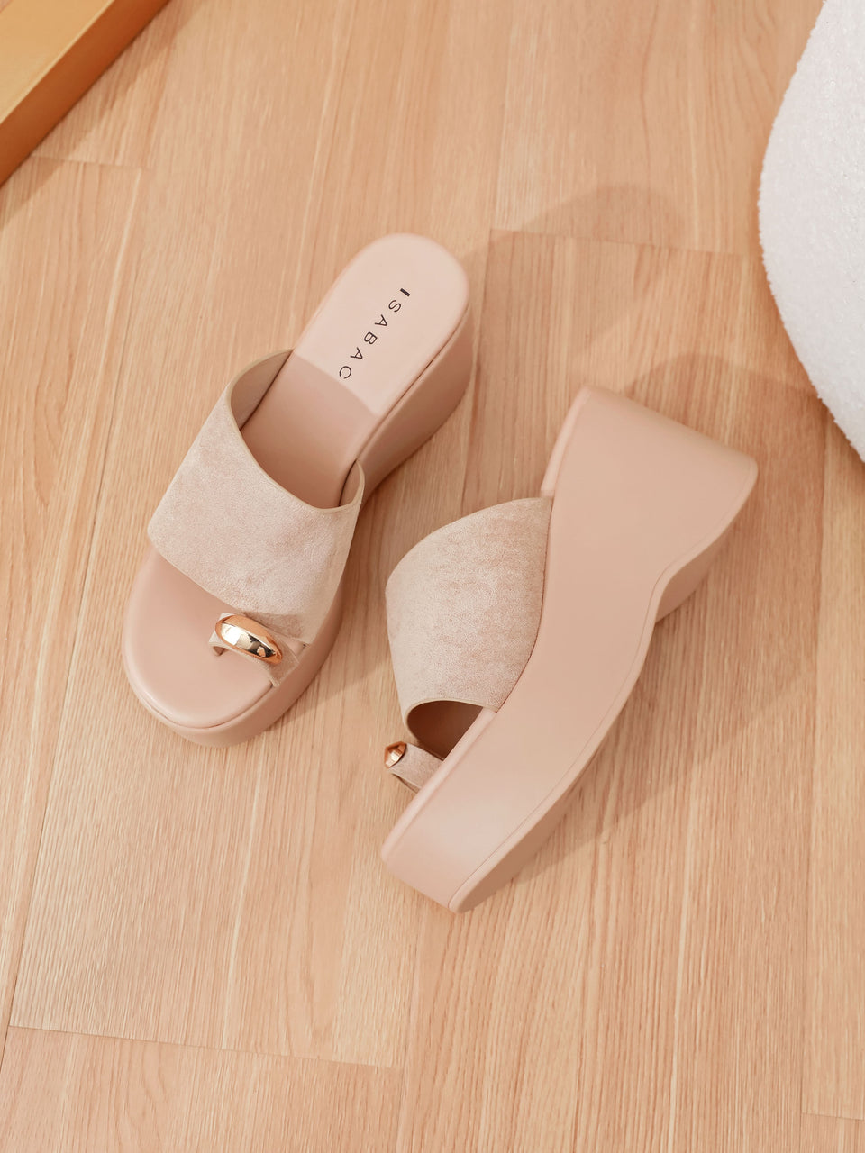 Sandali con Zeppa - 3558 Beige