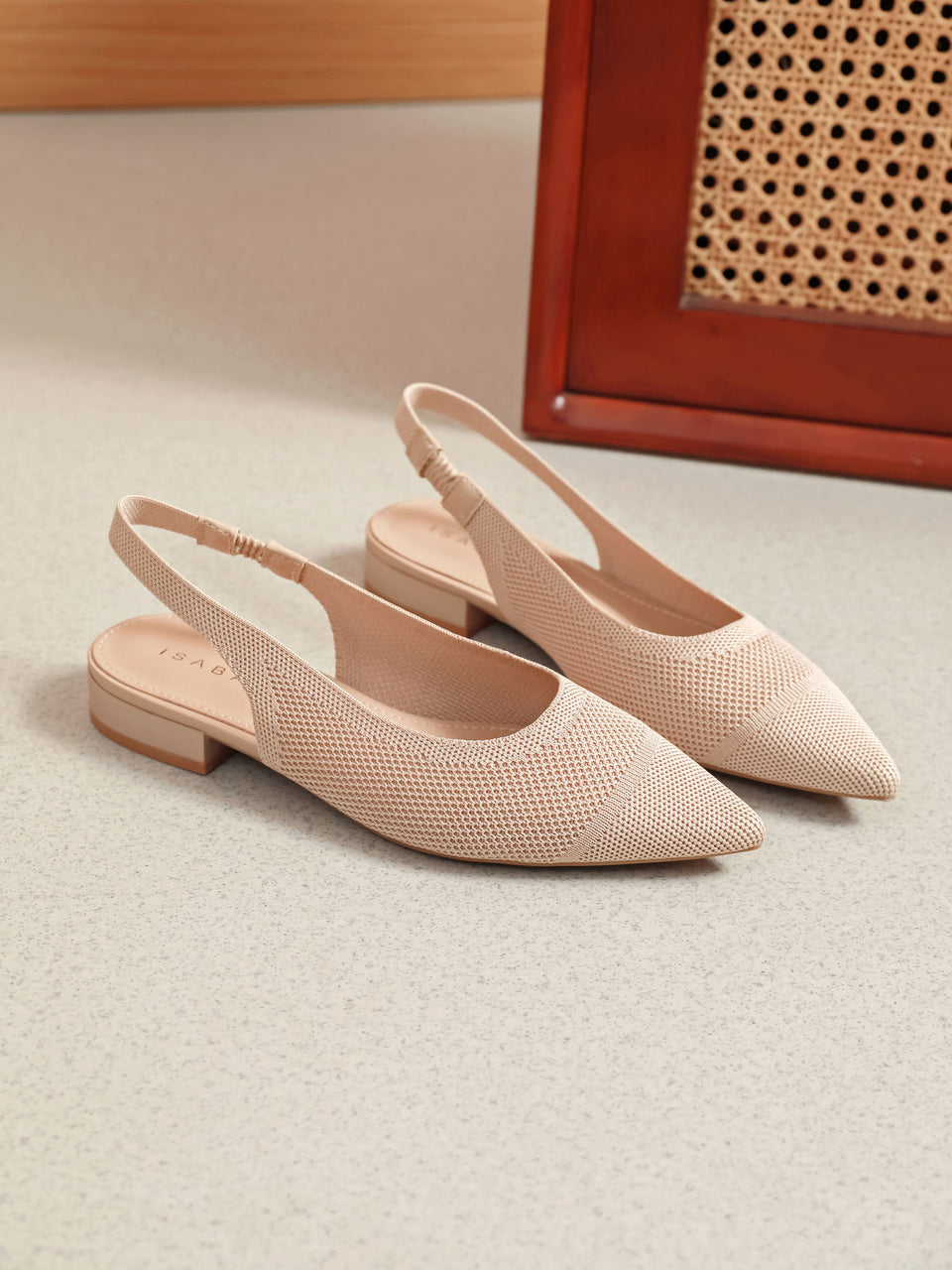 Flats - 3561 Beige