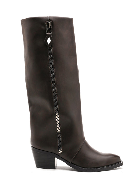 Stivale alto in ecopelle, con cerniera laterale e tacco robusto, stile elegante e deciso.

Dettagli prodotto
• Made in China
• Materiali: Vegano (Materiali sintetici)