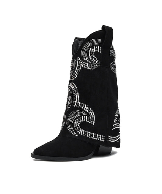 Stivale cowboy ISABAC: design elegante in nero con borchie decorative in argento, punta affusolata e dettagli di stile unici.